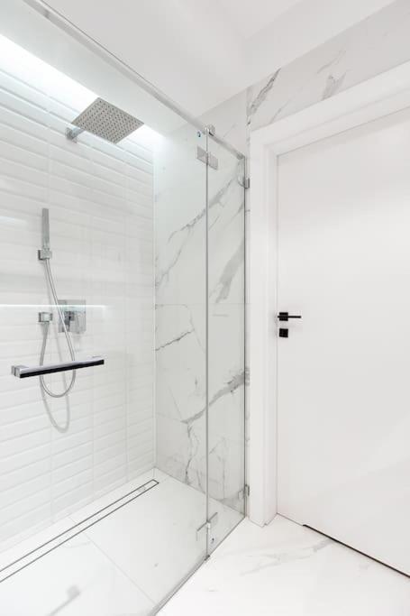 Luxury Standard Apartment In Cracow Krakow Exterior photo